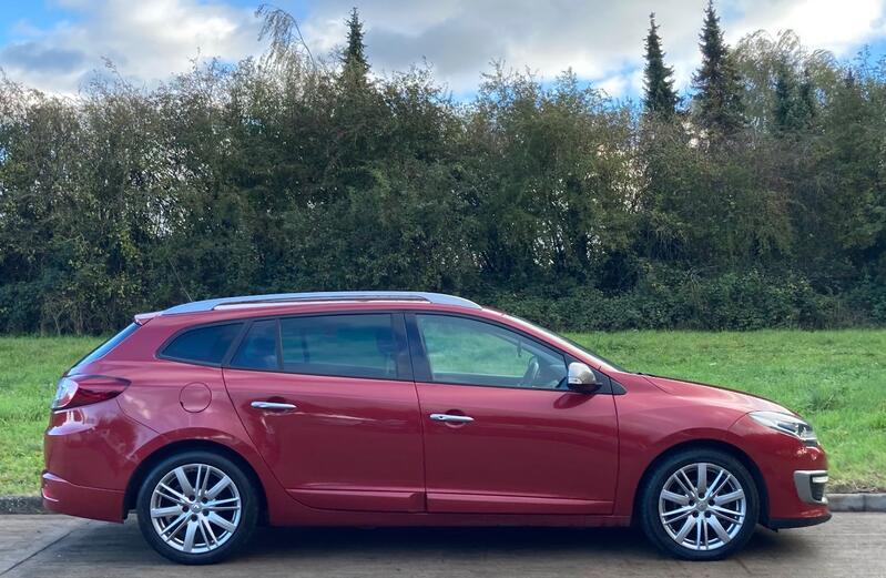RENAULT MEGANE