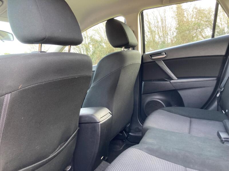 MAZDA MAZDA3