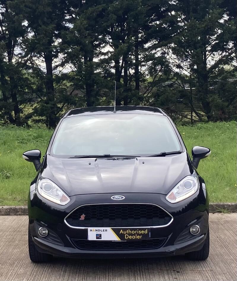 View FORD FIESTA 1.0 T EcoBoost Zetec