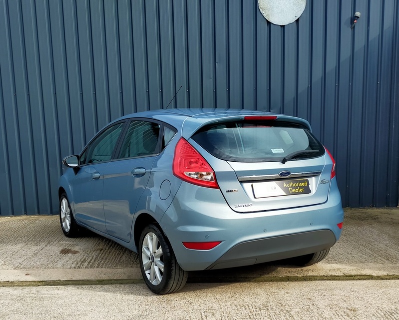 FORD FIESTA