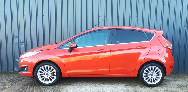 FORD FIESTA