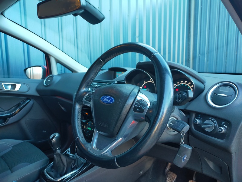 FORD FIESTA