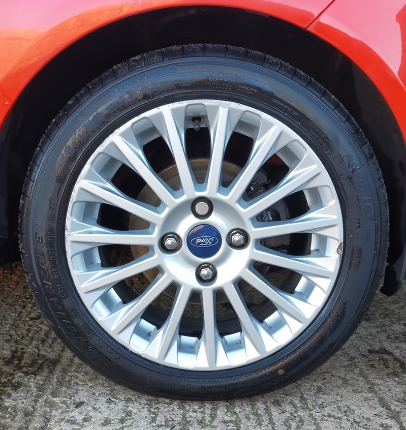 FORD FIESTA