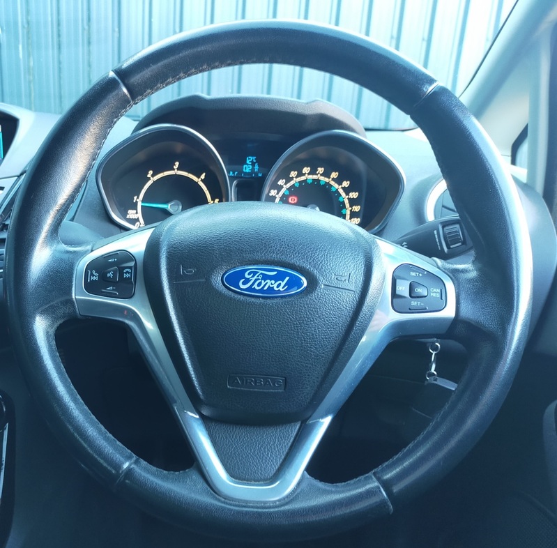 FORD FIESTA