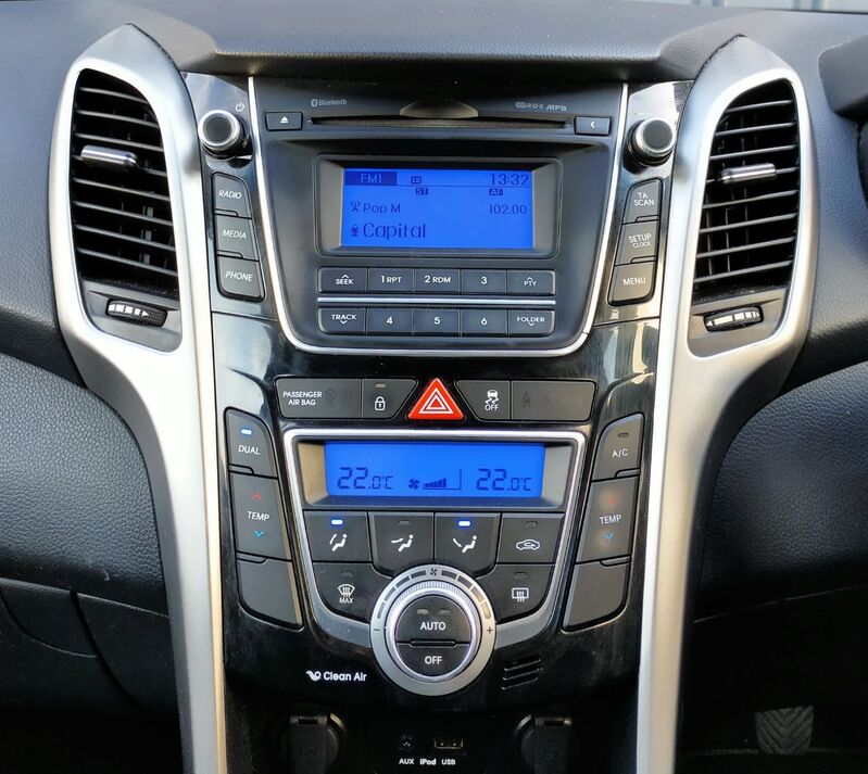 HYUNDAI I30