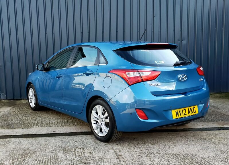 HYUNDAI I30