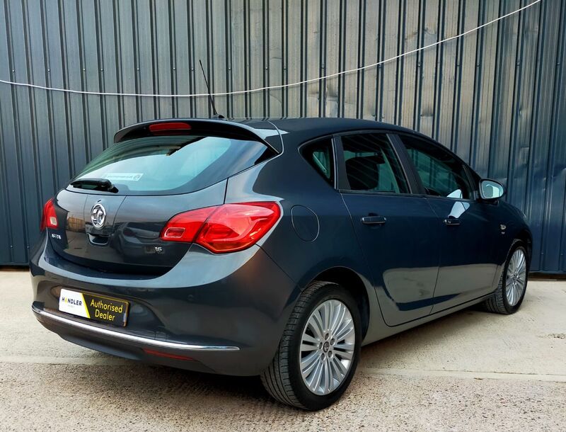 VAUXHALL ASTRA