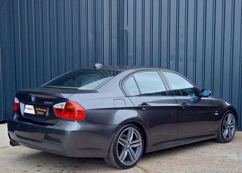 BMW 3 SERIES