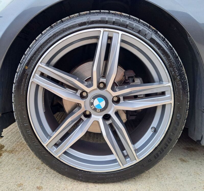 BMW 3 SERIES