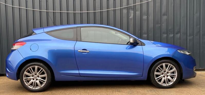 RENAULT MEGANE