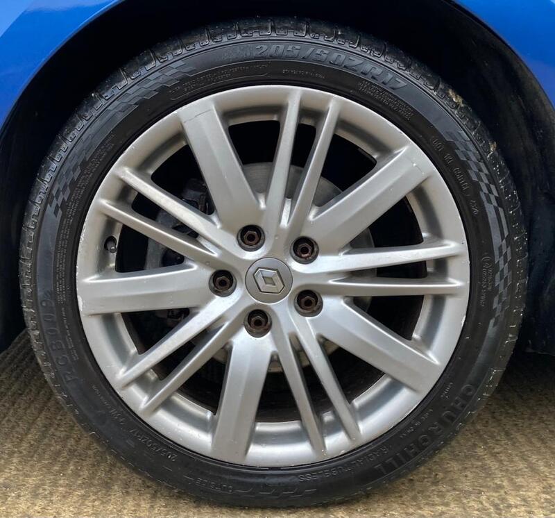 RENAULT MEGANE