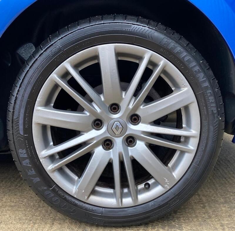 RENAULT MEGANE