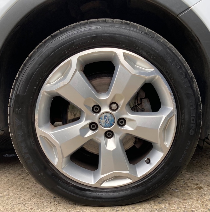 FORD KUGA