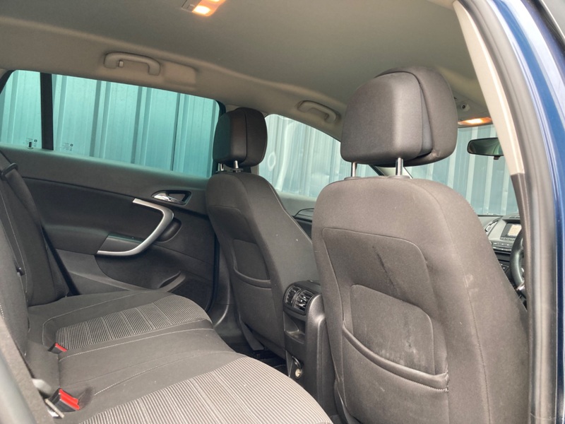 VAUXHALL INSIGNIA